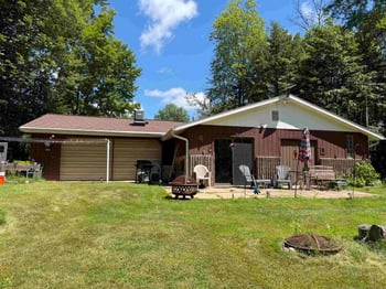 10817 Randall Ln, Suring, WI 54174