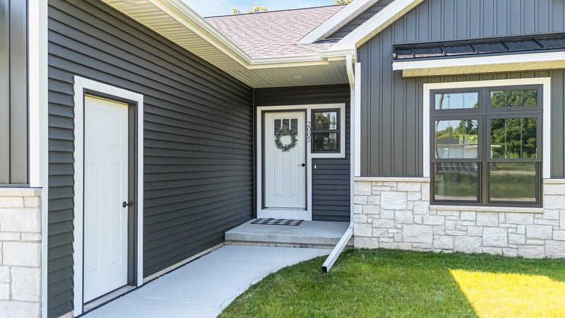 2005 Ridge Haven Ln, Appleton, WI 54913-8962