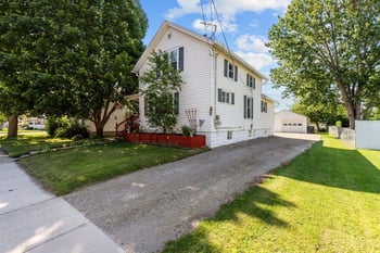 1309 Witzel Ave, Oshkosh, WI 54902-5660
