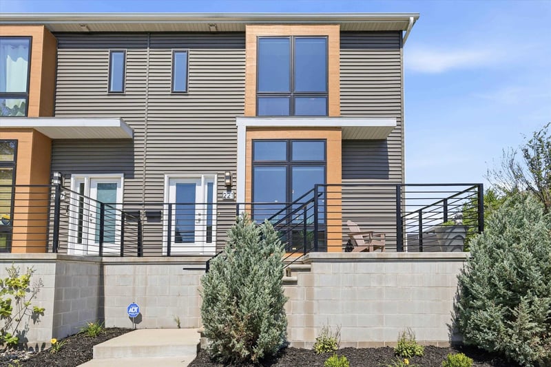 221 Van Buren St, Green Bay, WI 54301
