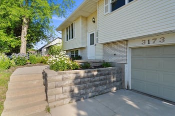 3173 Humboldt Rd, Green Bay, WI 54311