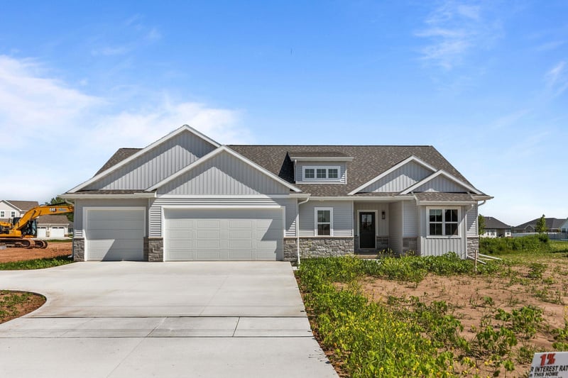2386 Scheuring Rd, De Pere, WI 54115