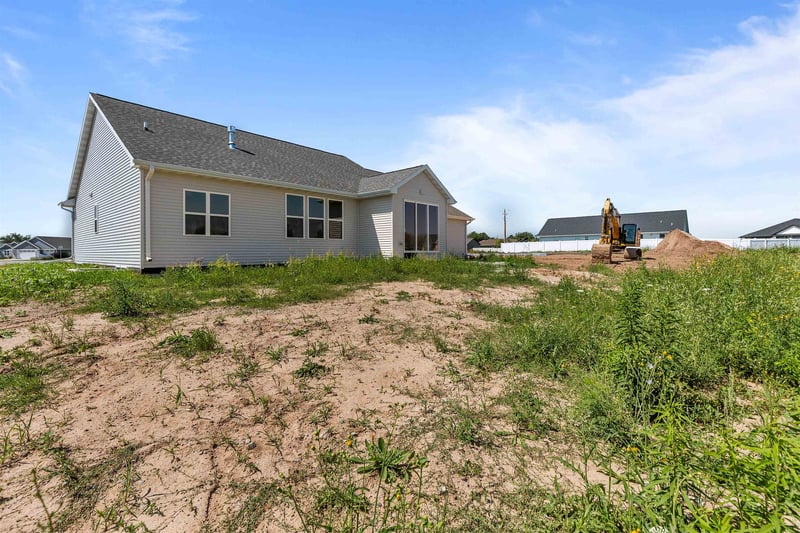 2386 Scheuring Rd, De Pere, WI 54115