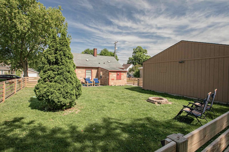809 Monroe St, Little Chute, WI 54140-1730