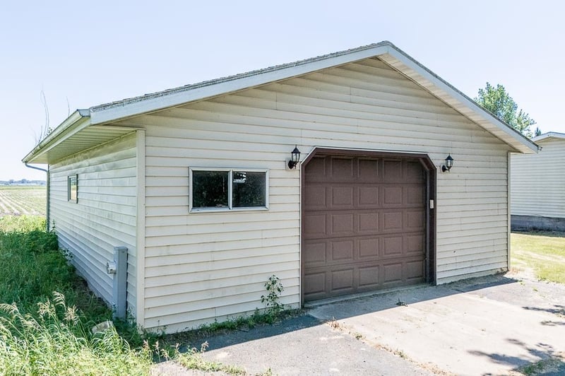 N5690 Boelter Rd, Shiocton, WI 54170-9148