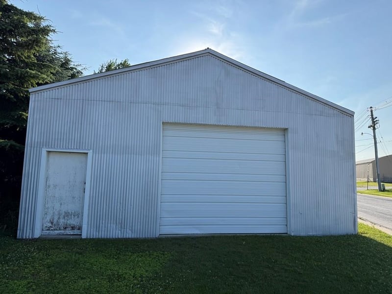 Division St, Algoma, WI 54201