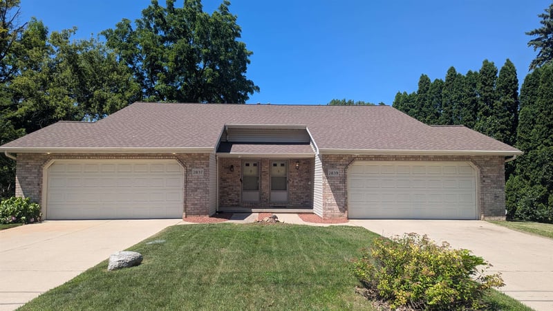 2837 St Anthony Dr, Green Bay, WI 54311-5847