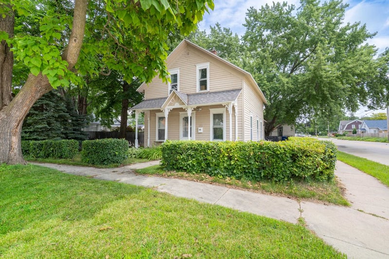 100 Winnebago St, De Pere, WI 54115