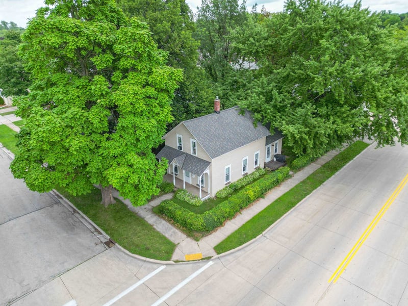 100 Winnebago St, De Pere, WI 54115