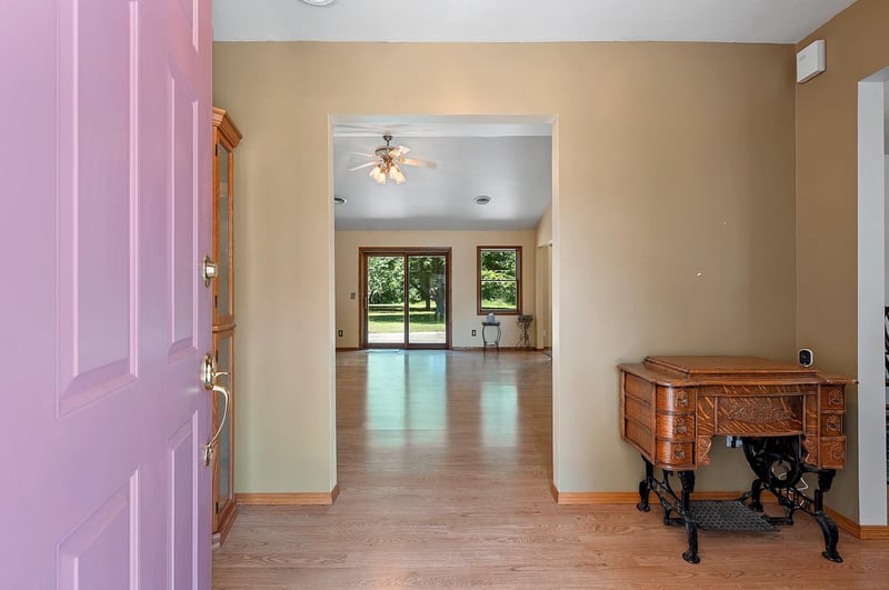 429 Jackson St, Oconto, WI 54153