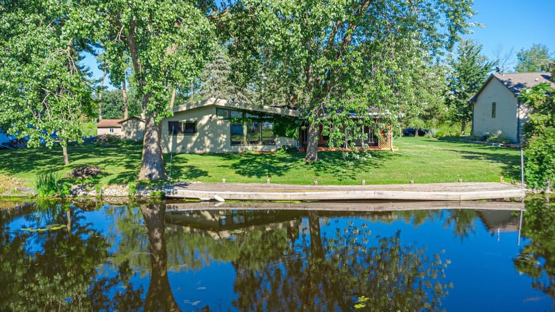 6777 Olen Trl, Winneconne, WI 54986