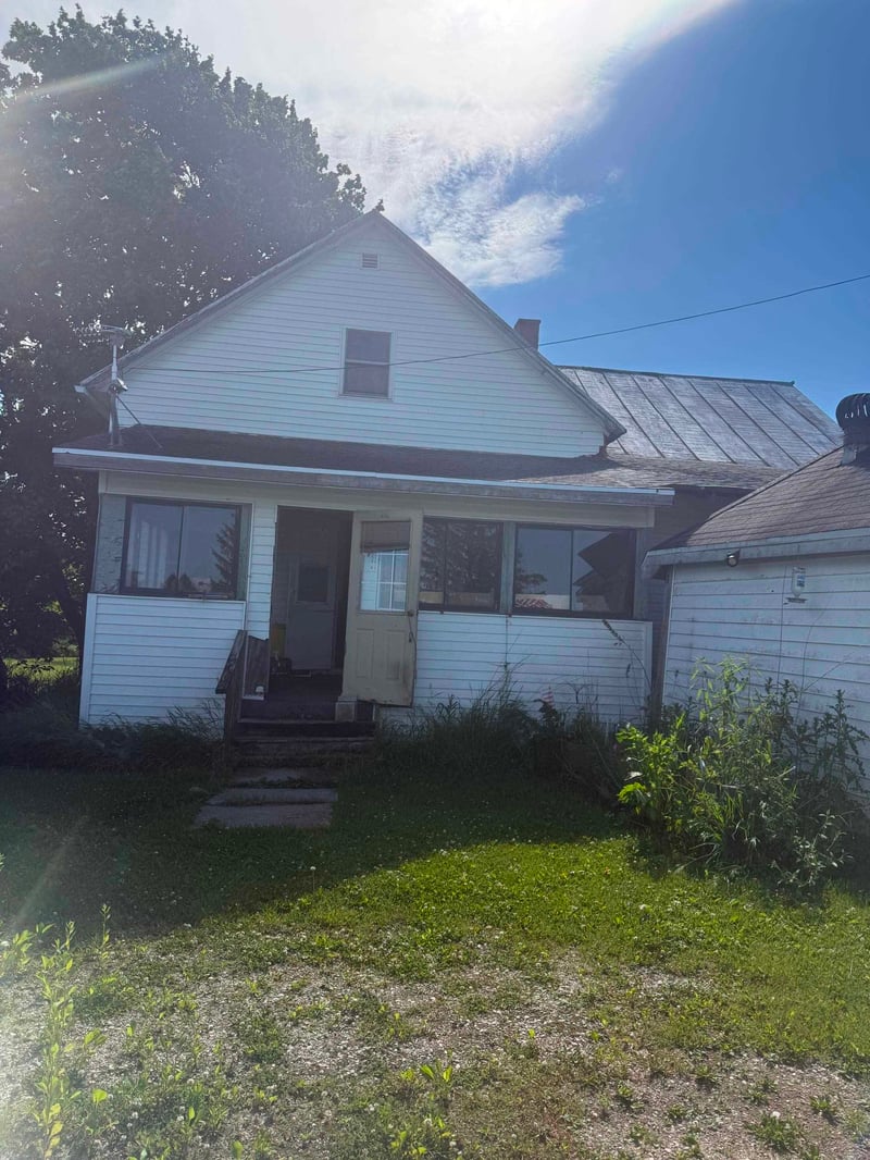 E3531 Krok Rd, Kewaunee, WI 54216