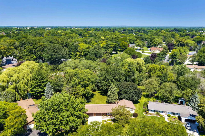 2786 Otto Ct, Green Bay, WI 54313-5827