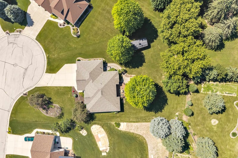 1630 Tiffany Ct, De Pere, WI 54115