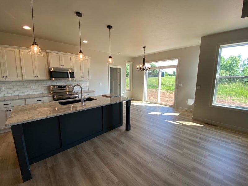 N1837 Schroeder Farm Dr, Greenville, WI 54942