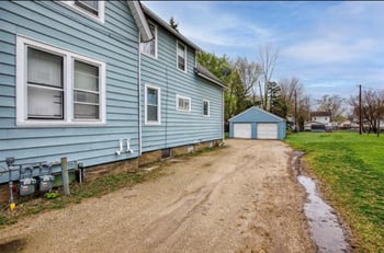 855 Elmore St, Green Bay, WI 54303-3663