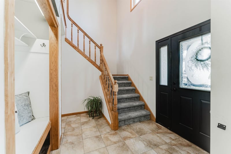 51 Overland Trl, Oshkosh, WI 54904