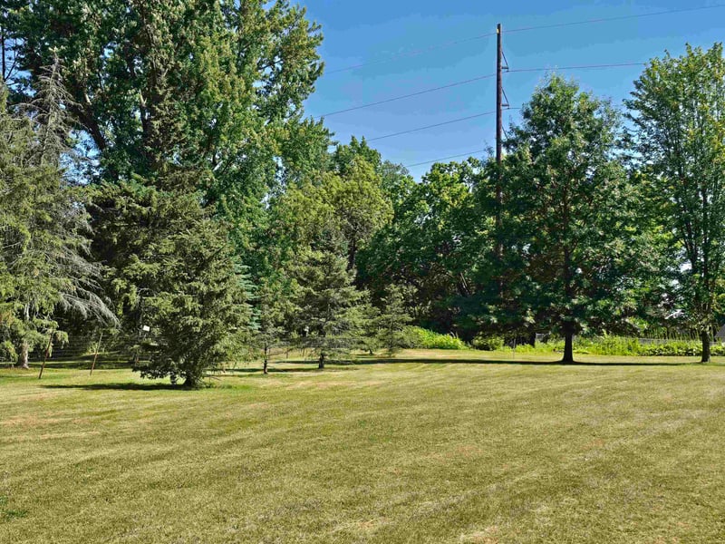 Lakeview Ct, Menasha, WI 54952