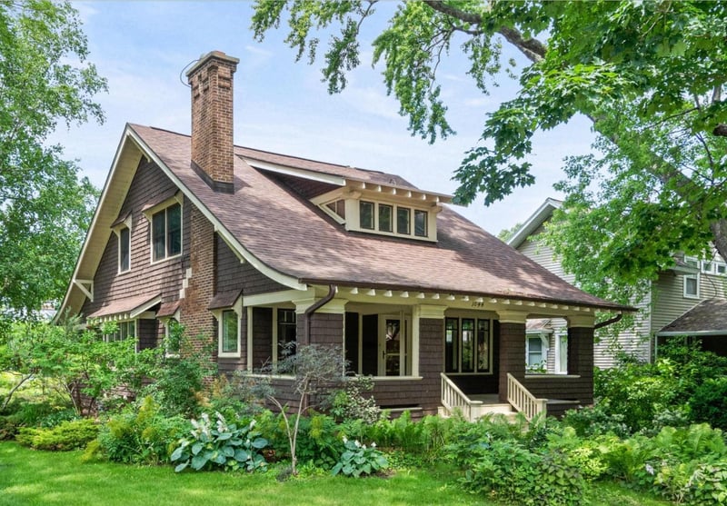1044 Jackson St, Green Bay, WI 54301-3236