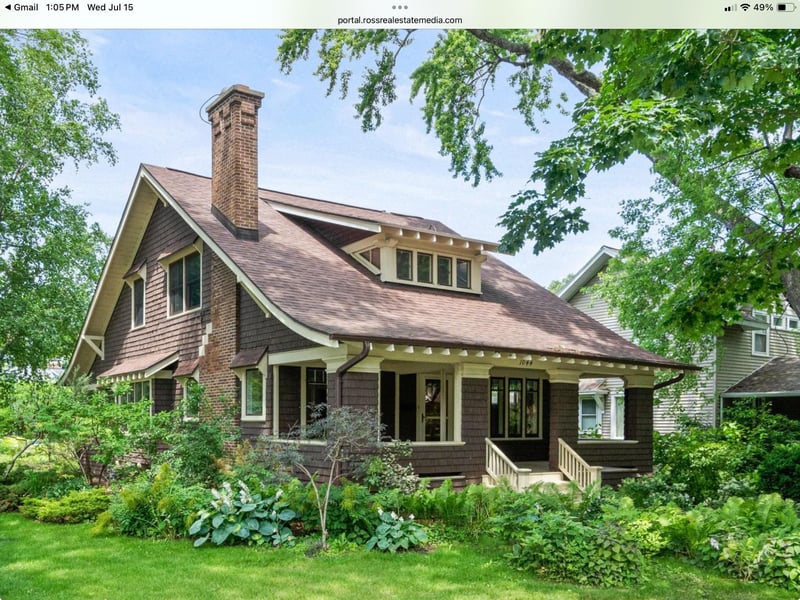 1044 Jackson St, Green Bay, WI 54301-3236