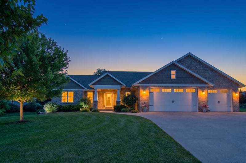 W6953 Rockdale Ln, Greenville, WI 54942