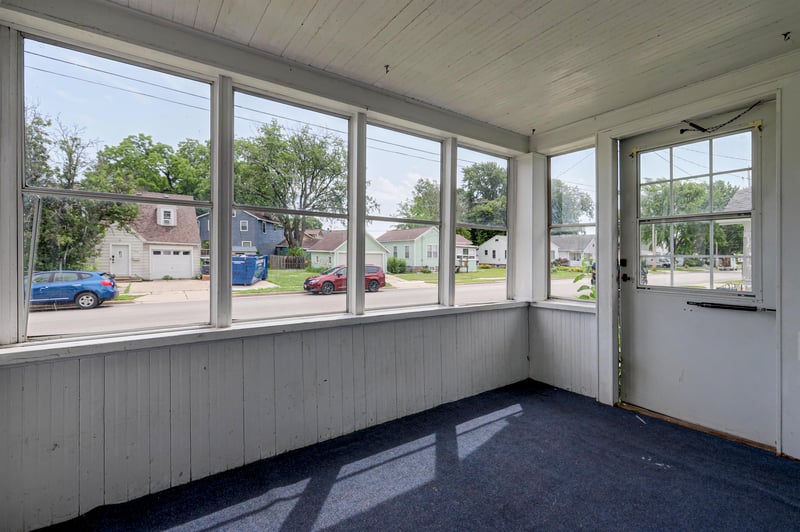 507 Elm St, Neenah, WI 54956
