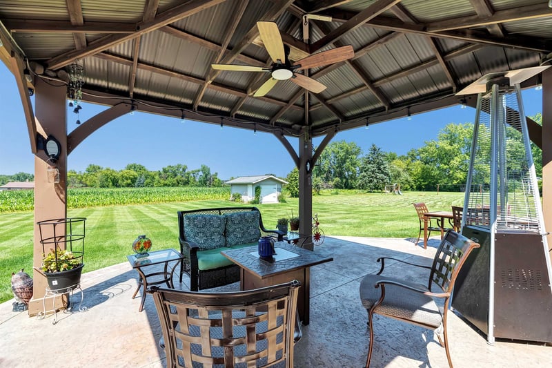 3659 Van Laanen Rd, Green Bay, WI 54311-7227