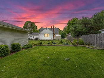1059 Rockdale St, Green Bay, WI 54304
