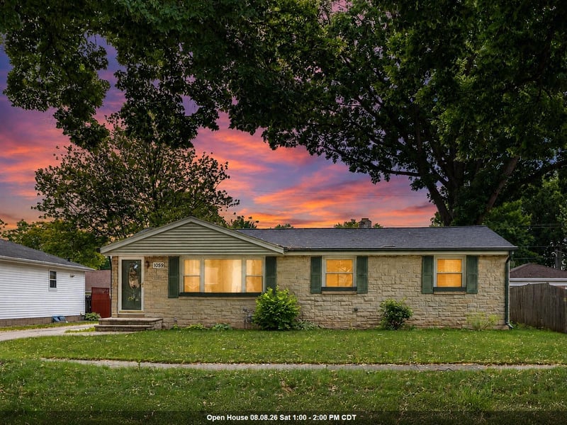 1059 Rockdale St, Green Bay, WI 54304