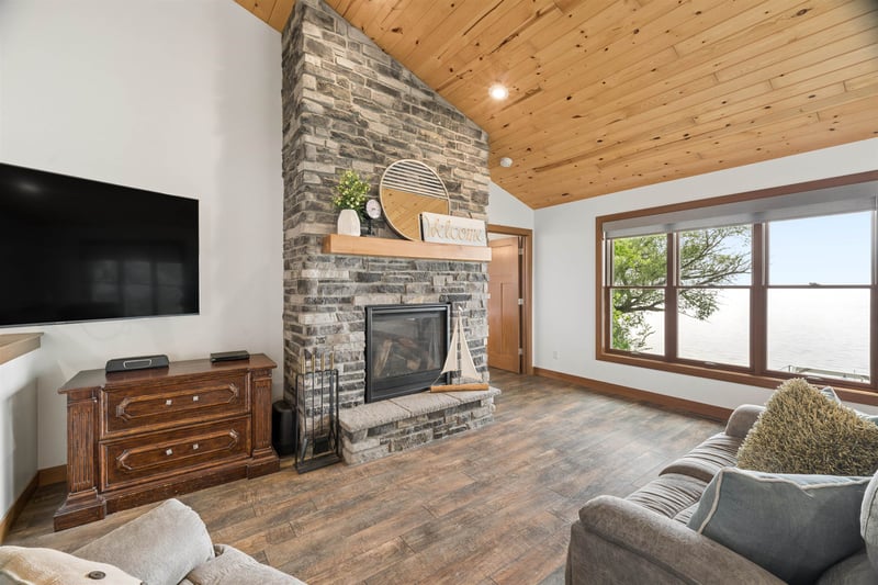 N4163 Twilight Beach Rd, Chilton, WI 53014