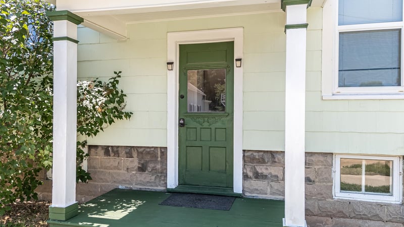 23 Melvin Ave, Oshkosh, WI 54901