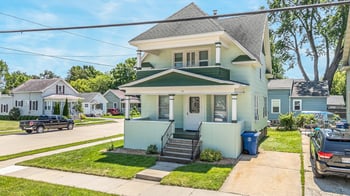 23 E Melvin Ave, Oshkosh, WI 54901