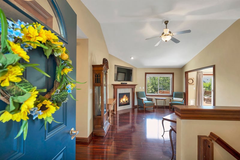 752 Killarny Trl, De Pere, WI 54115