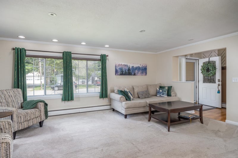 150 Lee St, Appleton, WI 54915