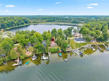 9303 N Kelly Lake Rd, Suring, WI 54174