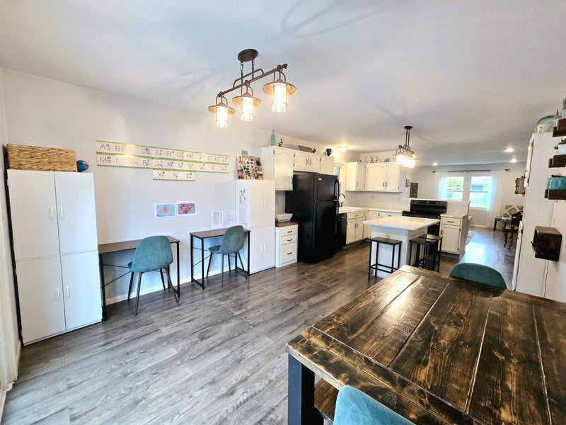 638 Butler St, De Pere, WI 54115-1204