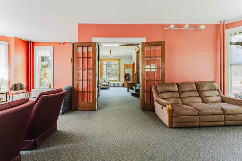 620 Elmwood Ave, Oshkosh, WI 54901-3504