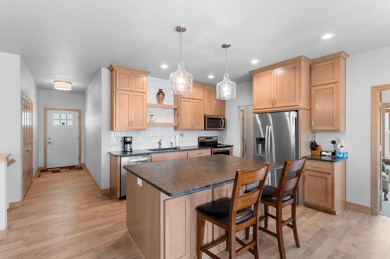 5042 Milkweed Trl, Appleton, WI 54913