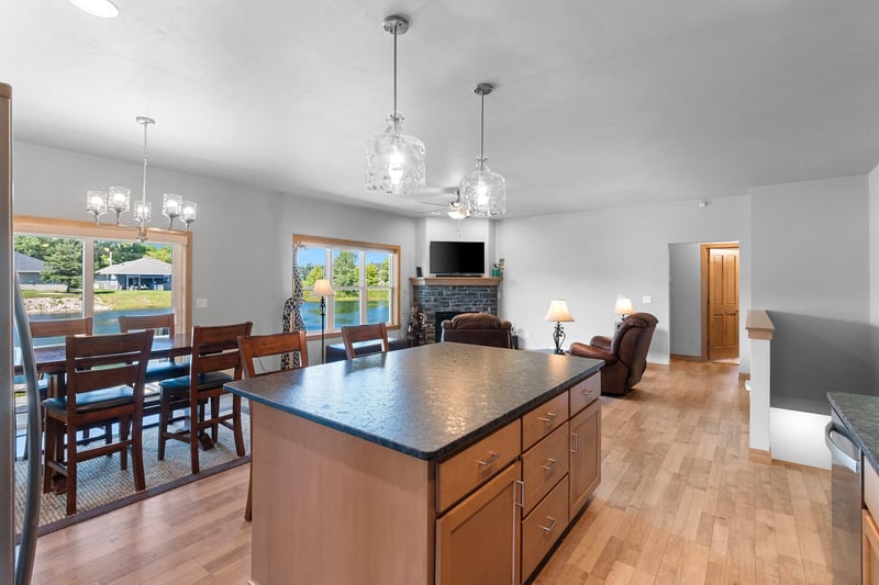 5042 Milkweed Trl, Appleton, WI 54913