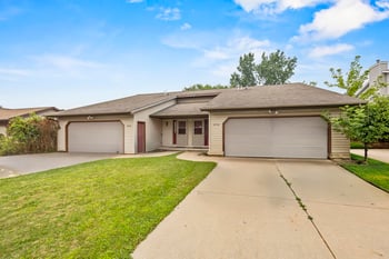 2958 Sorenson Dr, Green Bay, WI 54303