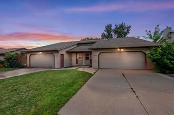 2958 Sorenson Dr, Green Bay, WI 54303