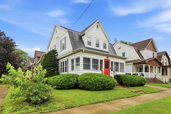 1044 Mt Vernon St, Oshkosh, WI 54901-3856