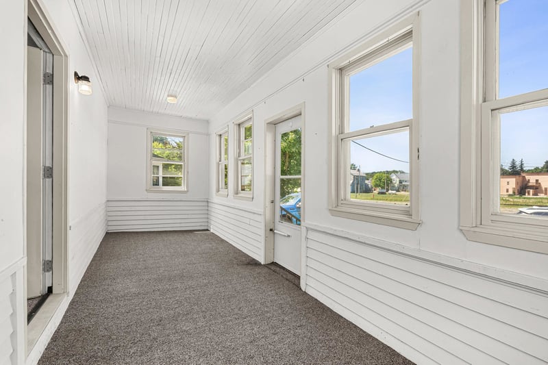 2034 Jefferson St, New Holstein, WI 53061