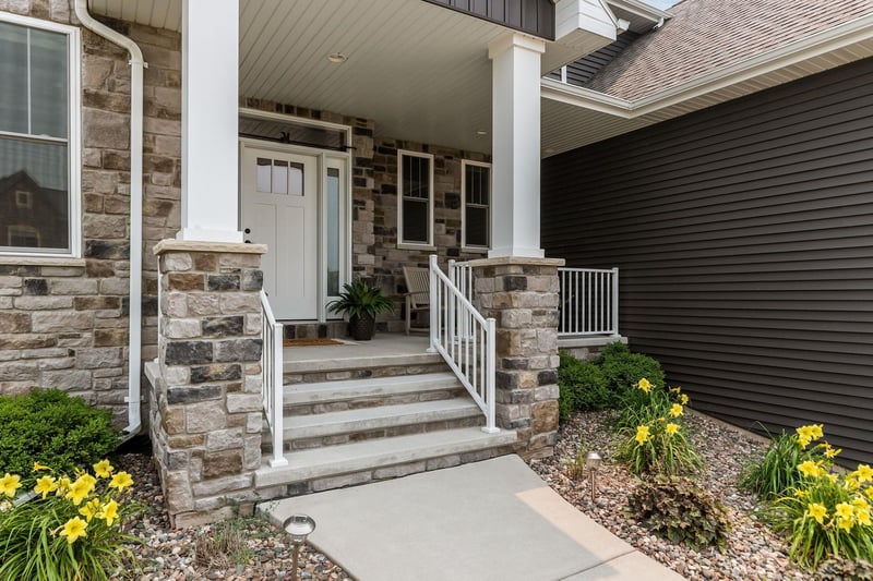 5644 Summerland Dr, Appleton, WI 54913