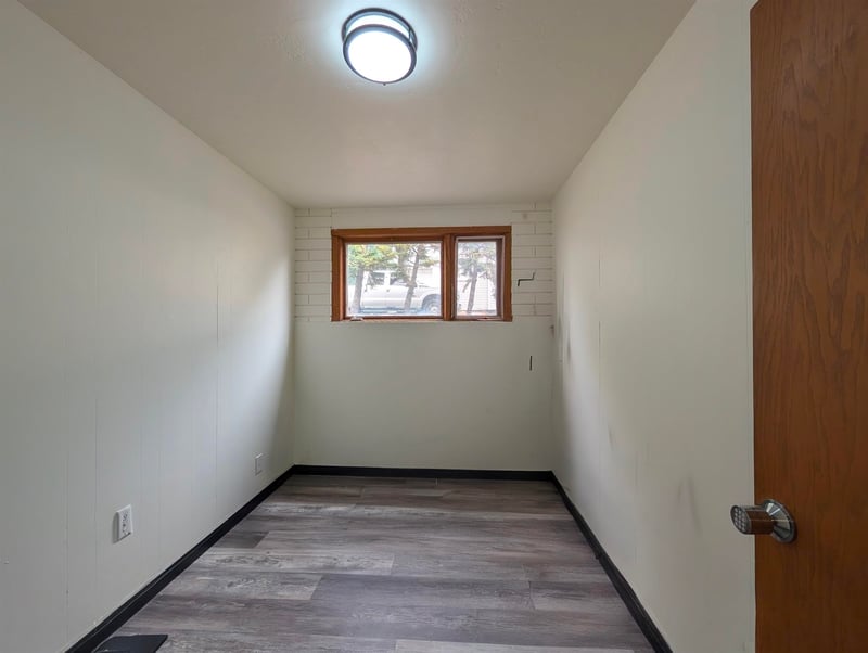 400 Linwood Ave #15, Appleton, WI 54914