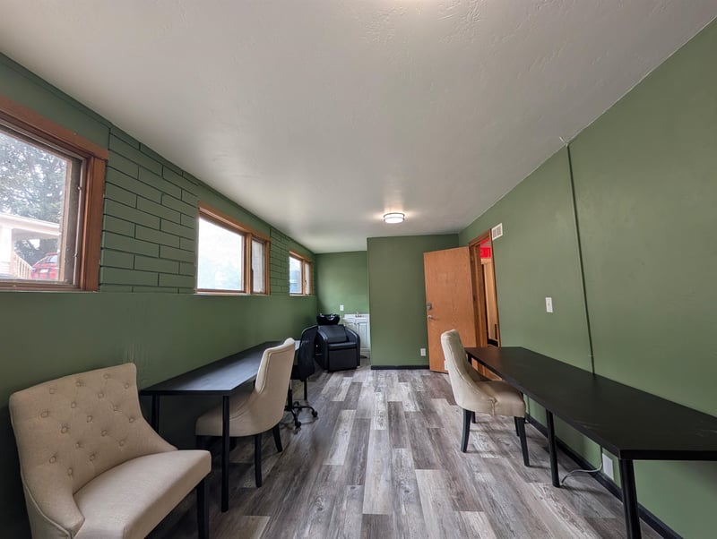 400 Linwood Ave #16, Appleton, WI 54914