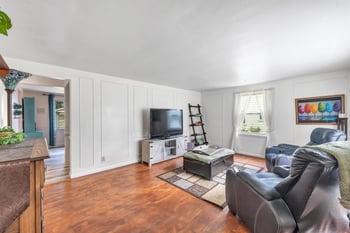1033 Royal Blvd, Green Bay, WI 54303