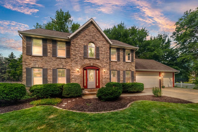 3509 Barker Ln, Appleton, WI 54915-3509