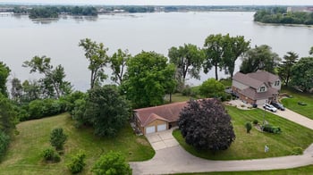 853 Neff Ct, Neenah, WI 54956