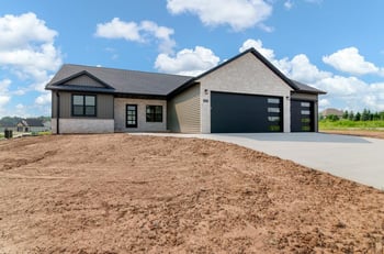 3065 Stone Fence Pl, Green Bay, WI 54311